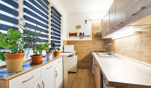 REZERVOVANE- 3 IZBOVY BYT NA PREDAJ, UL. ŠAFARIKOVA TRIEDA, KE-TERASA