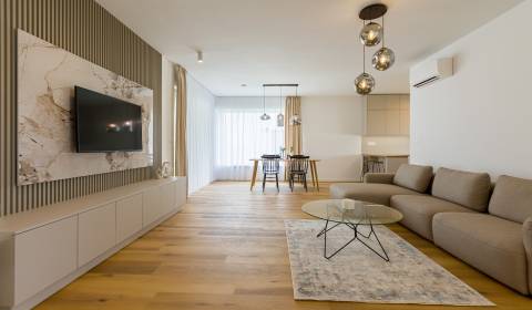 | Na predaj  4 izbový bungalov v projekte Barokový most