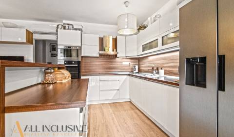 NA PREDAJ 3-IZBOVÝ BYT S VLASTNOU ZÁHRADOU,VEĽKÉ ÚĽANY