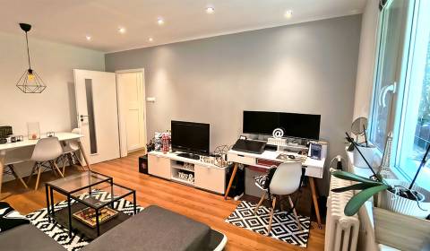 Kompletne zrekonštruovaný 2-izbový byt, Polereckého