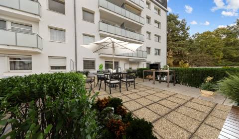 SLNEČNÝ 2 - IZBOVÝ BYT S PRIESTRANNOU TERASOU, NOVÉ MESTO - KRAMÁRE