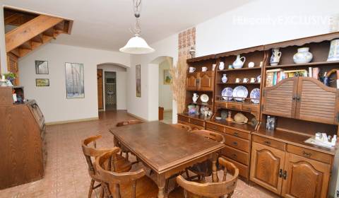 Predaj 5i rodinný dom, pozemok 800 m2, Hegyeshalom