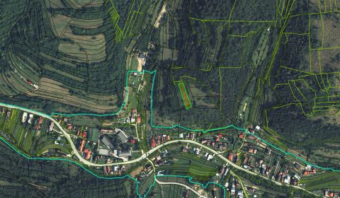 Predaj pôdy jedného vlastníka v Povine