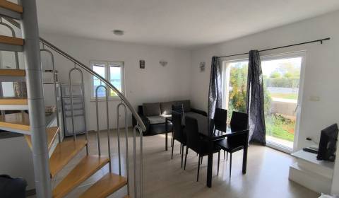 CHORVÁTSKO - Apartmán v 1. rade od mora - NIN