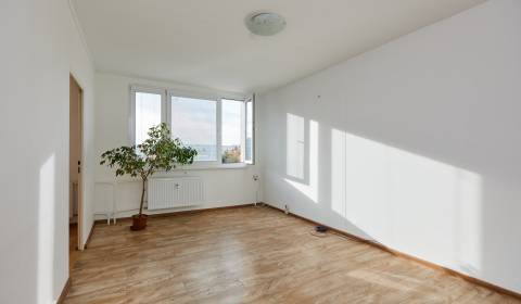 3-izbový byt pražského typu s loggiou - Košice, Terasa