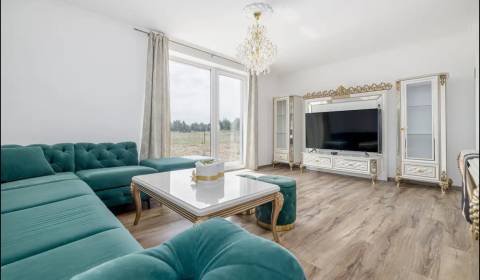 PREDAJ moderný 4 izbový rodinný dom v obci Hrubá Borša