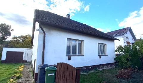 *REZERVOVANÉ* Rodinný dom Nemšová, časť Ľuborča