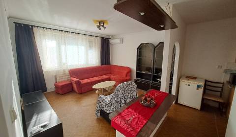 Na prenájom 2-izbový byt v Nových Zámkoch