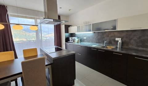 Vám ponúka na Predaj 3-izbový Apartmán + Garážové státie