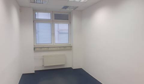 Prenájom kancelárie 17,3 m2 na Železničiarskej ul.