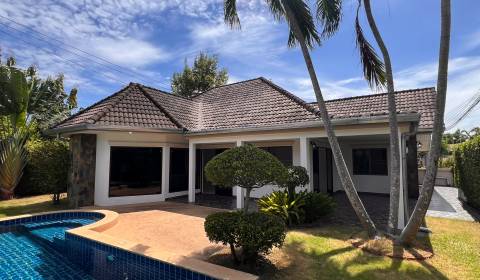 ÚTULNÁ 3 SPÁLŇOVÁ VILA S BAZÉNOM - EAST PATTAYA