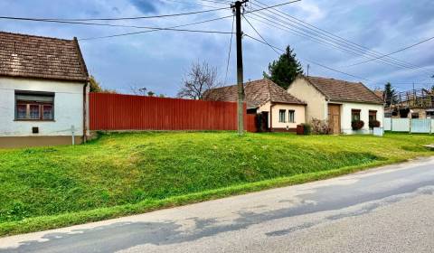 Dom v Budmericiach s možnosťou rekreácie aj trvalého bývania
