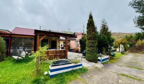Na predaj rekreačná chata s pozemkom, Domaša, Valkov