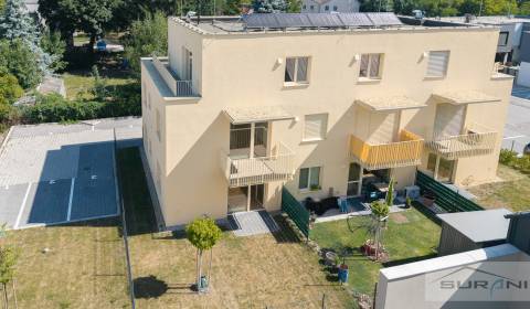 2-izbový byt s terasou 15 m² a parkovaním v tichej časti Bratislavy