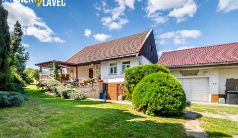 Na predaj: Rodinný dom Slatinské Lazy s očarujúcou atmosférou