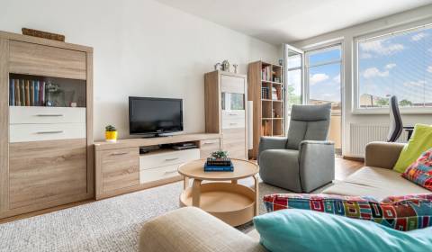 REWIN I Priestranný 3 izbový byt v tichej lokalite Senca