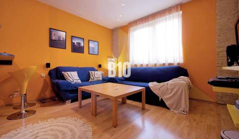 Prerobený 2i byt v príjemnej lokalite Bánoviec nad Bebravou