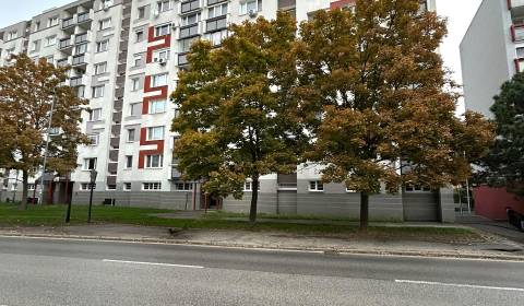 Real - H,s.r.o. ponúka na predaj 2 izbový byt Hraničná ulica BA II 