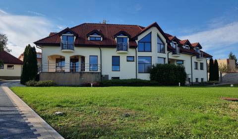 PREDAJ - EXKLUZÍVNA VILA - NITRA