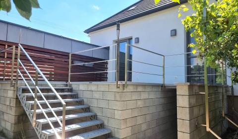 PREDAJ - 3 izbový dom v centre mesta, Nitra