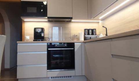  REZERVOVANY!!! Predaj: 3-izbový byt Čadca - Okružná,