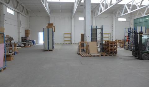 Sklad na prenájom o celkovej ploche 1015 m2