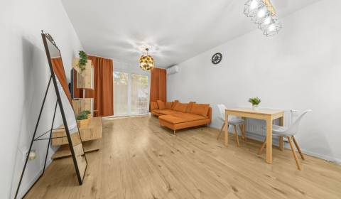 NOVOSTAVBA 2-IZB.BYT,ZÁHRADKA 26 m²,PARK.STÁTIE, MAHULANKA,PEZINOK