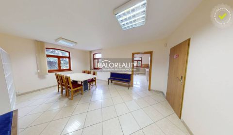 Prenájom, polyfunkcia/obchodné priestory Žiar nad Hr...
