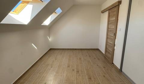 Nové 2-podlažné byty so záhradou – Bratislava, Vajnory