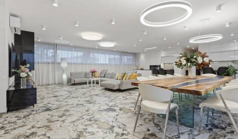 PREDAJ modernej vily s absolútnym súkromím – Chorvátsky Grob