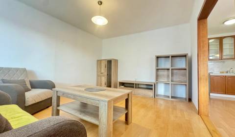 Prenájom: 2-izbový byt na Sihoti v Trenčíne