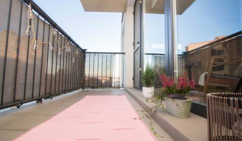 Top lokalita- Idanská, 3-izbový byt s loggiou, novostavba (2014)