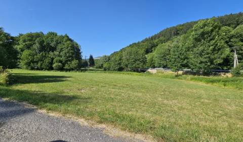 Ponúkame pozemky, od 1000m2, pôdu a les, spolu viac ako 4ha.