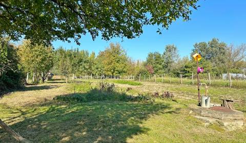 NA PREDAJ STAVEBNÝ POZEMOK V OBCI MARTOVCE, OKRES KOMÁRNO