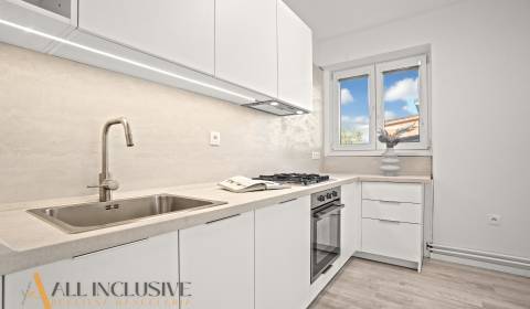 ALL INCLUSIVE I ČERSTVO ZREKONŠTRUOVANÝ 2 IZBOVÝ BYT SLÁDKOVIČOVO