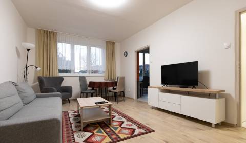 Zrekonštruovaný 3i byt na prenájom