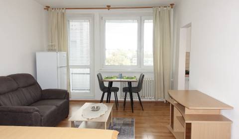 PRENÁJOM - 1-izb. byt, Karloveská ul., lodžia, 560,- € s energiami