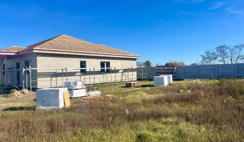 Na predaj novostavba rodinného domu v Zemianskej Olči