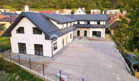 Rodinné domy, obec Danišovce, okr. Spišská Nová Ves