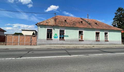 KÚTNIKY – POZEMOK NA INVESTÍCIU, VHODNÉ AJ NA PODNIKATEĽSKÉ ÚČELY