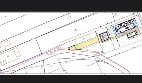 Stavebný pozemok so stavebným povolením - Topoľníky