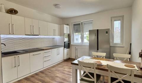 Vám ponúka na prenájom úplne rekonštruovaný, m