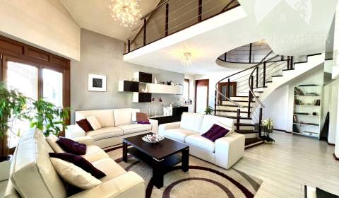 Ponúka na PREDAJ zrekonštruovaný 5 izbový podpi