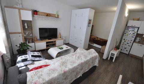 1,5 izbový byt v časti Vrakuňa