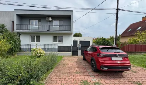 Predaj 5,5 izbový dom v Rusovciach.