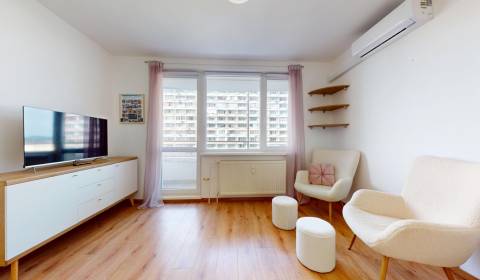 Pekný zariadený 2-izb. byt I Šustekova ul. I