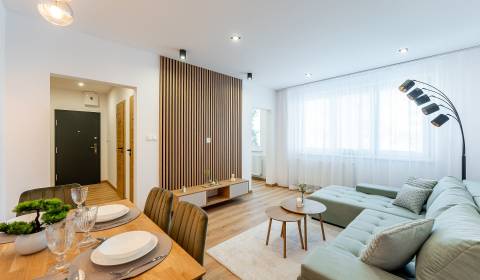 Západ - Trieda SNP - krásny 2 izb, byt 55 m2 + LOGGIA. Komp. rekonštr.