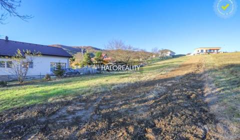 Predaj, pozemok pre rodinný dom 1061 m2 Veľká Čierna...