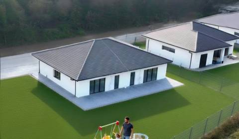 Rodinné bývanie v priestrannom 4i bungalove v Hôrke nad Váhom 