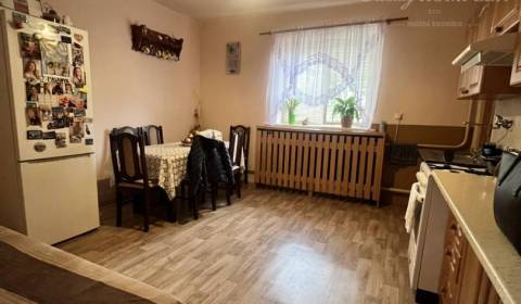 Rodinný dom blízko Komárna na PREDAJ za dobrú cenu!!